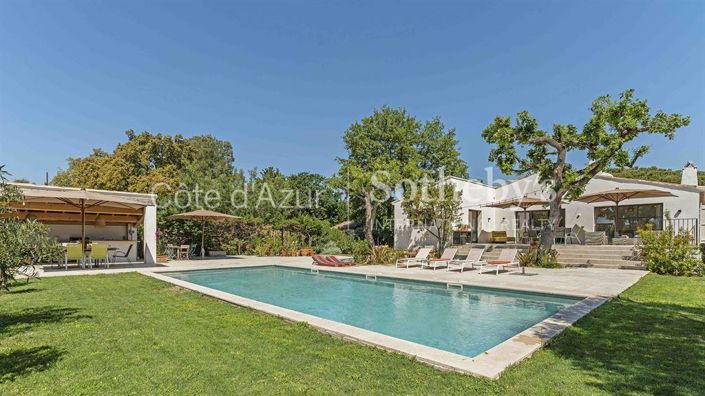 Image No.2-6 Bed Property for sale