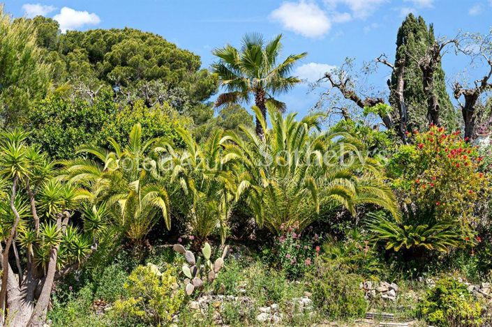 Image No.2-5 Bed House for sale