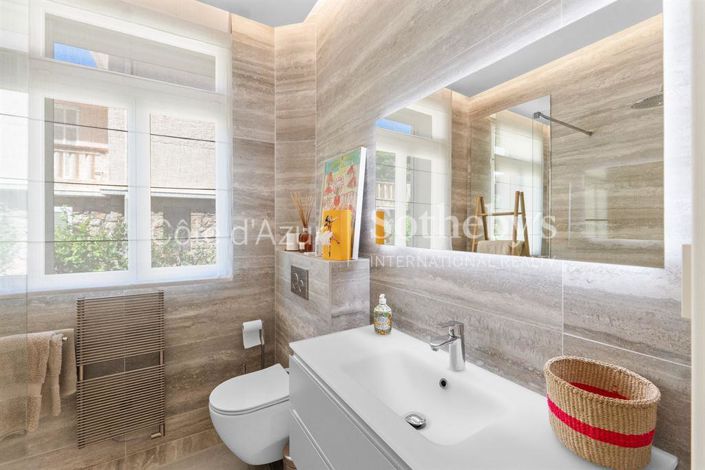 Image No.14-3 Bed House for sale