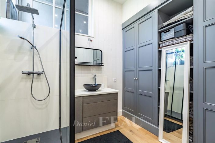 Image No.6-3 Bed House for sale