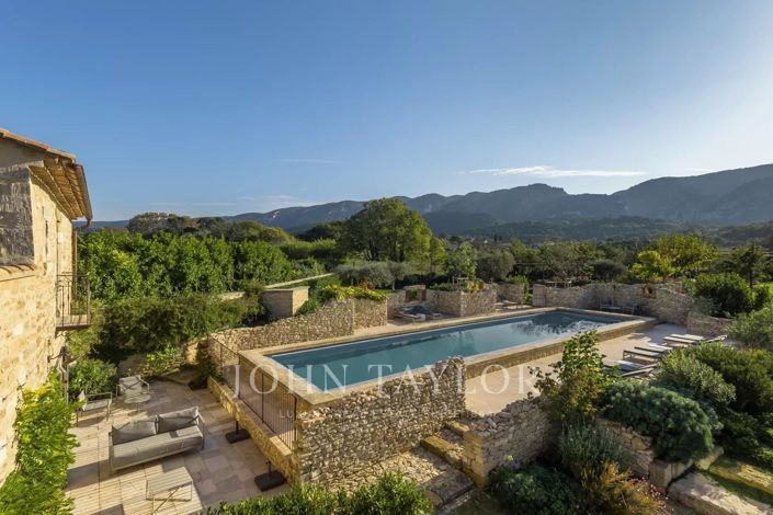 Image No.2-7 Bed House for sale