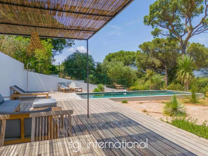 Image No.6-4 Bed House for sale