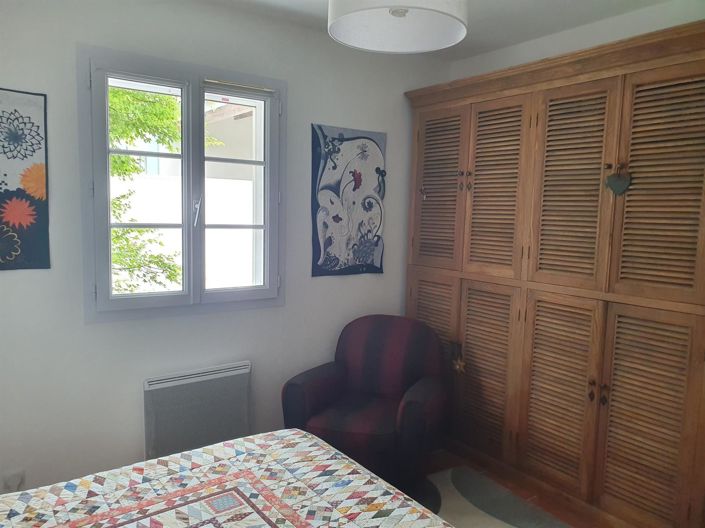 Image No.17-4 Bed House for sale