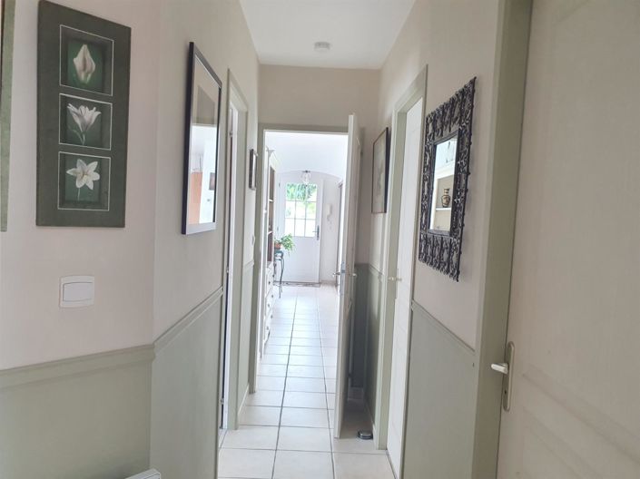 Image No.22-4 Bed House for sale