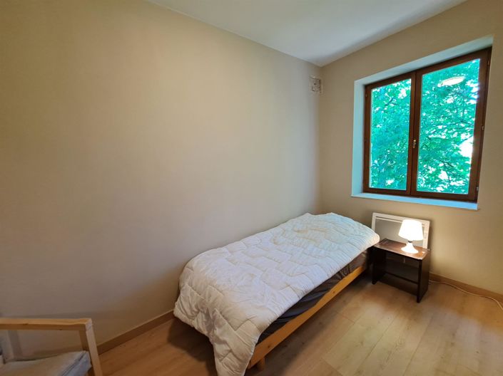 Image No.15-3 Bed House for sale