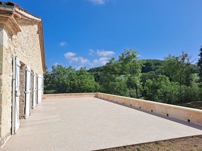 Image No.4-3 Bed House for sale