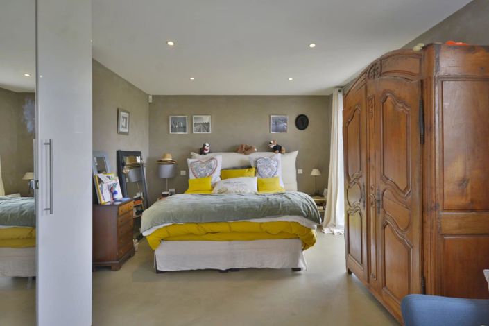 Image No.27-4 Bed House for sale