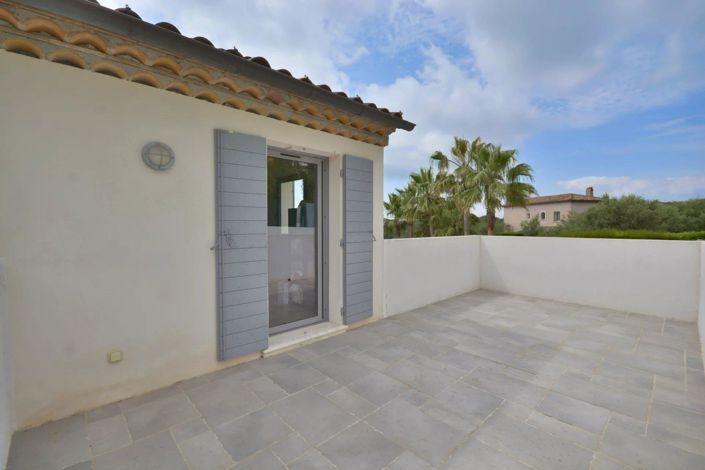 Image No.29-4 Bed House for sale