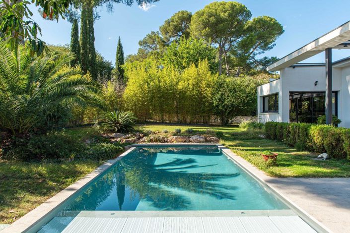 Image No.4-House for sale