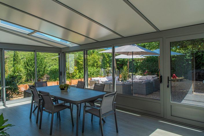 Image No.12-5 Bed House for sale