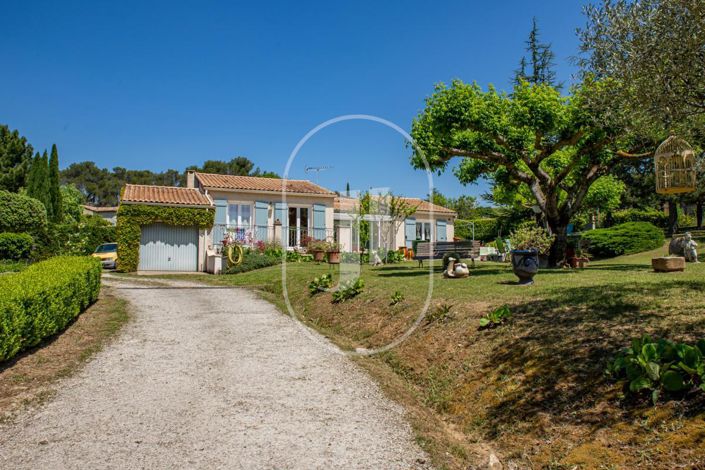 Image No.12-3 Bed House for sale