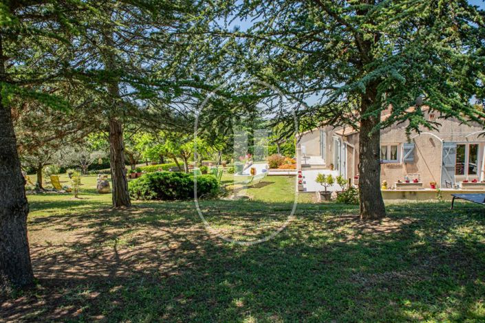 Image No.13-3 Bed House for sale