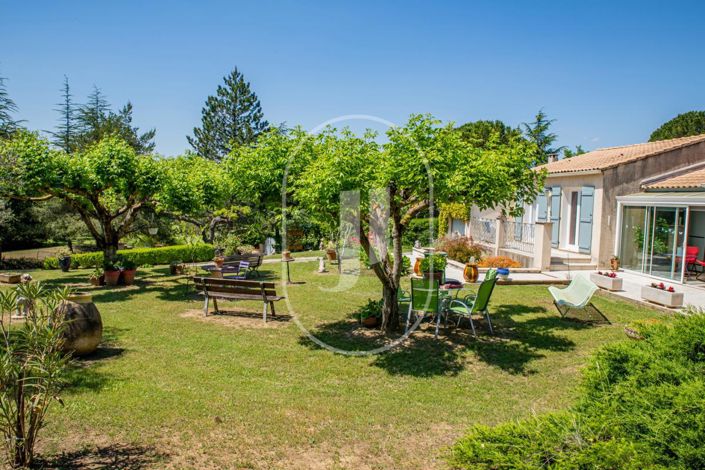 Image No.14-3 Bed House for sale