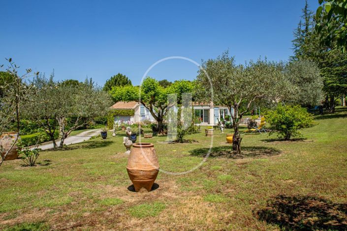 Image No.8-3 Bed House for sale