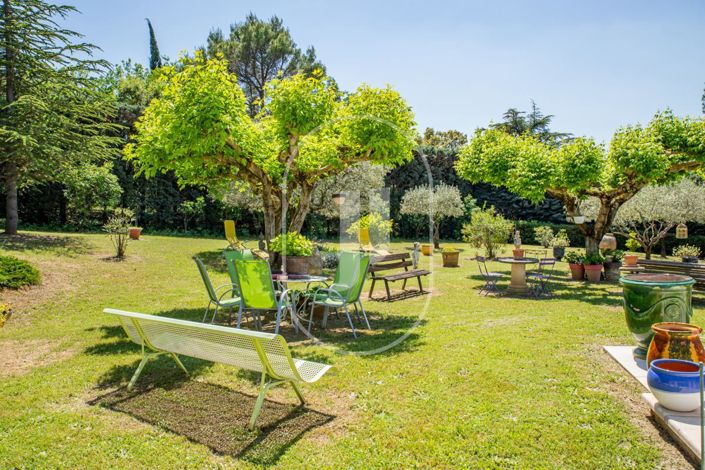 Image No.9-3 Bed House for sale