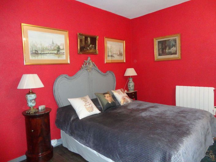 Image No.12-2 Bed House for sale