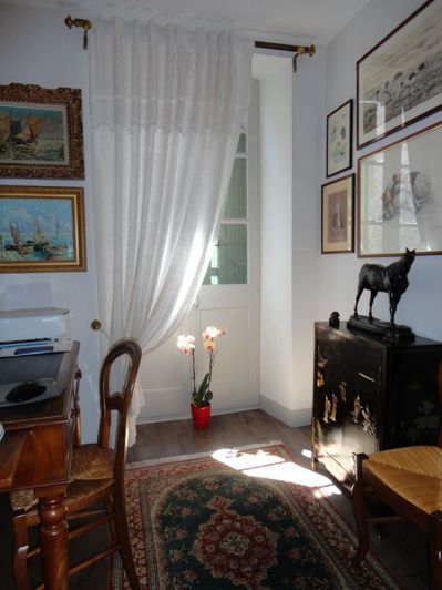 Image No.17-2 Bed House for sale