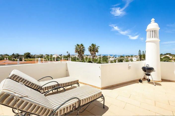 Image No.10-4 Bed House for sale