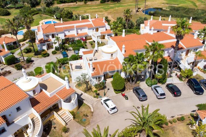 Image No.32-4 Bed House for sale