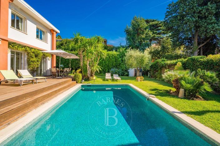 Image No.4-4 Bed House for sale