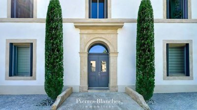 6 Bed House for sale