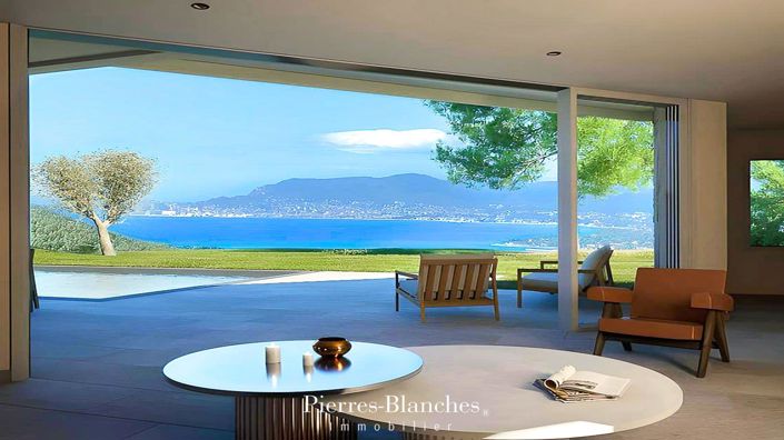 Image No.2-4 Bed House for sale