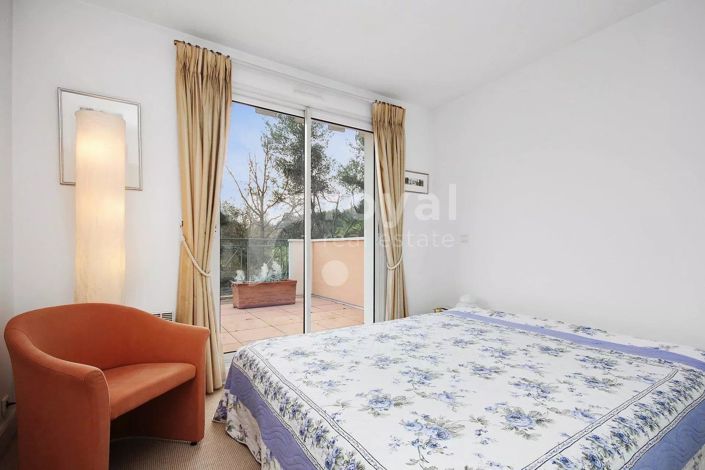 Image No.16-4 Bed House for sale