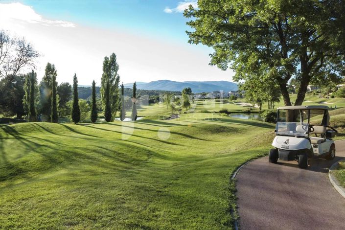 Image No.22-4 Bed House for sale