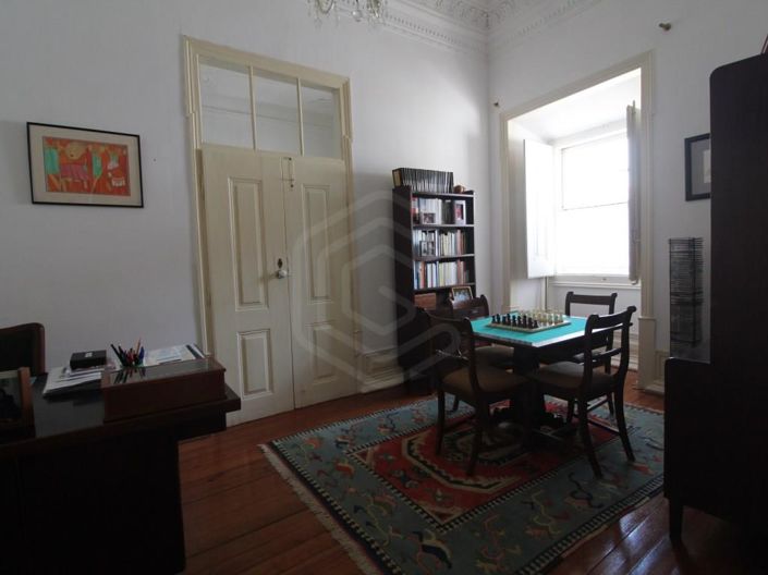 Image No.10-4 Bed House for sale