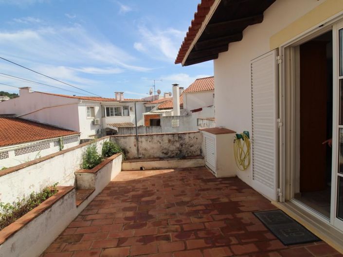 Image No.33-4 Bed House for sale