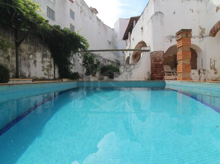 Image No.6-4 Bed House for sale