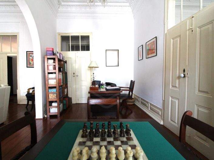 Image No.9-4 Bed House for sale