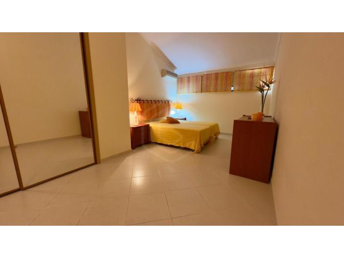 Image No.19-2 Bed Apartment for sale