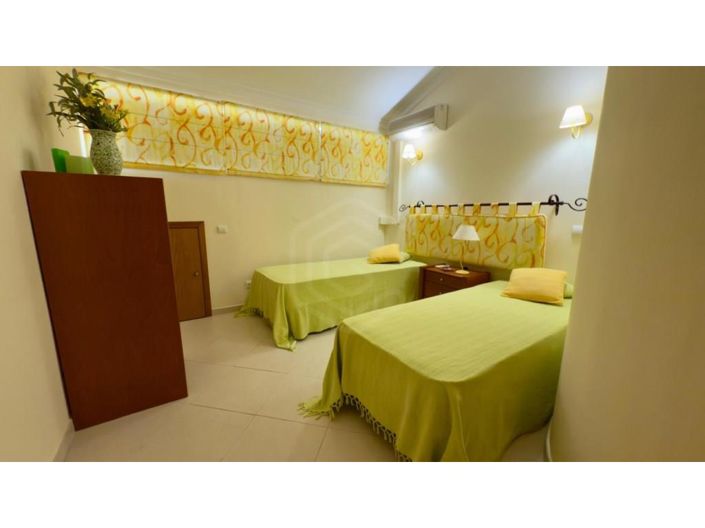 Image No.20-2 Bed Apartment for sale