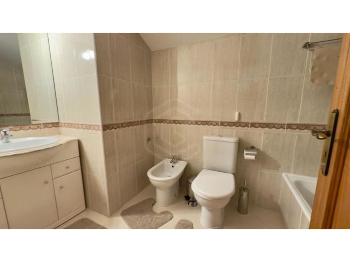 Image No.23-2 Bed Apartment for sale