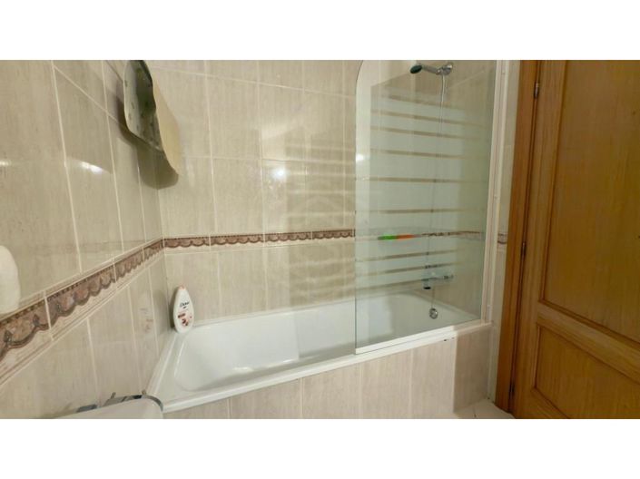 Image No.24-2 Bed Apartment for sale