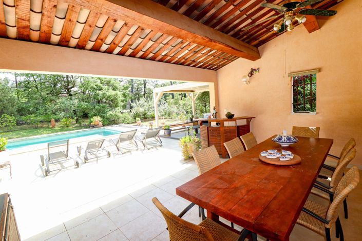 Image No.18-5 Bed House for sale