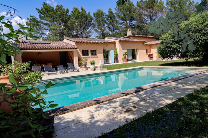 Image No.9-5 Bed House for sale