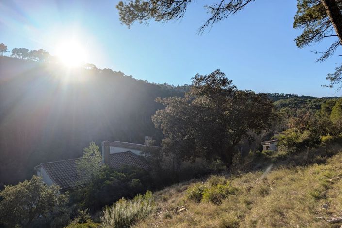 Image No.15-3 Bed House for sale