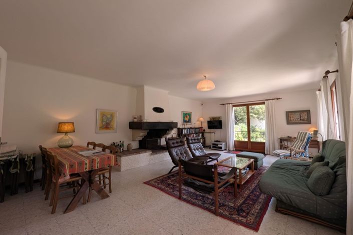 Image No.7-3 Bed House for sale