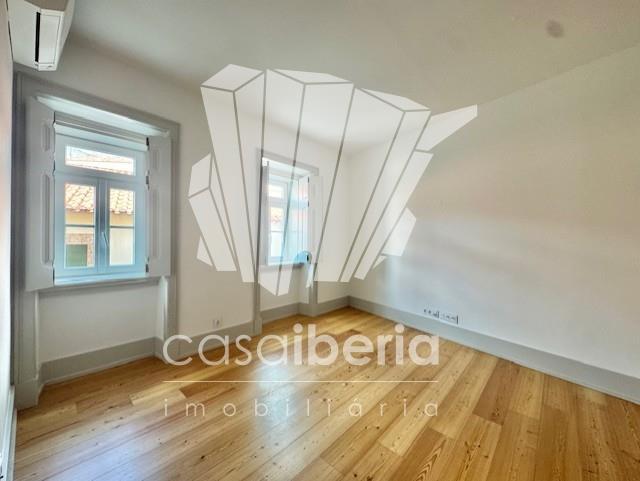 Image No.21-2 Bed Apartment for sale