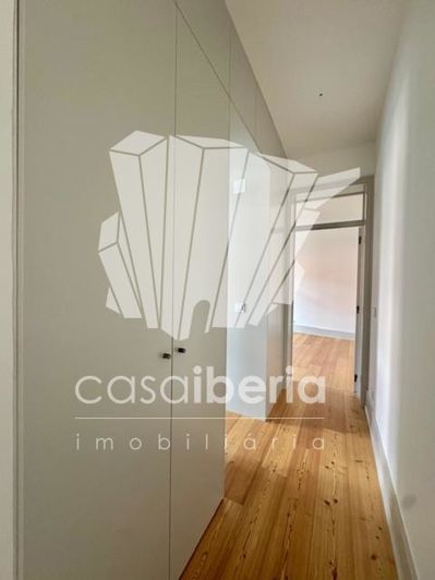 Image No.24-2 Bed Apartment for sale