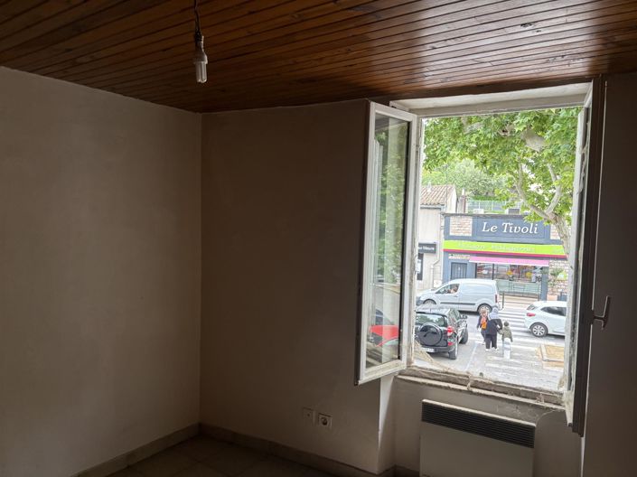 Image No.5-2 Bed House for sale