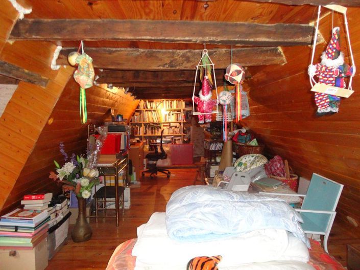 Image No.15-4 Bed House for sale