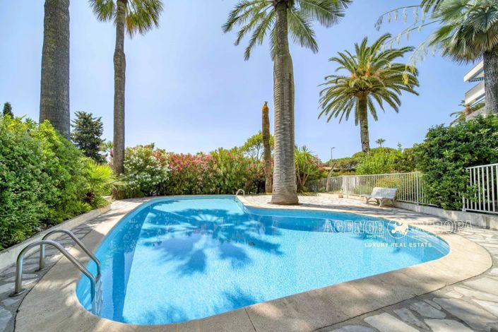 Image No.8-3 Bed Apartment for sale