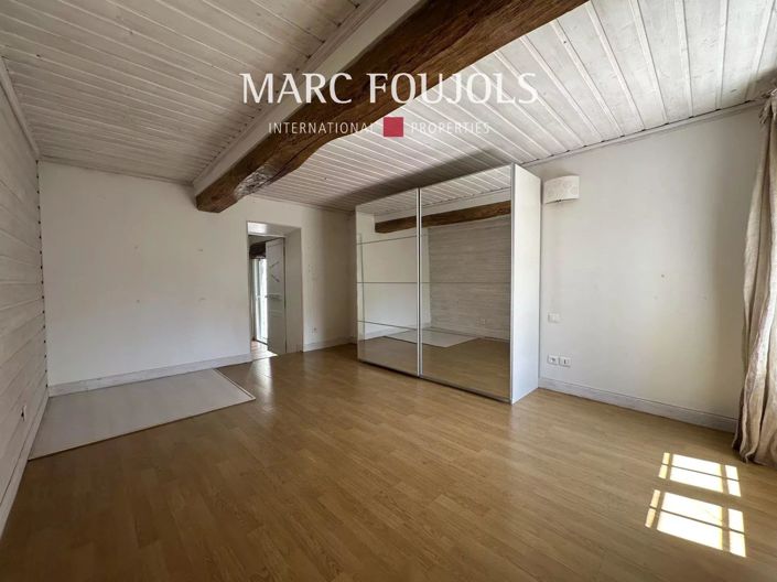 Image No.11-3 Bed House for sale