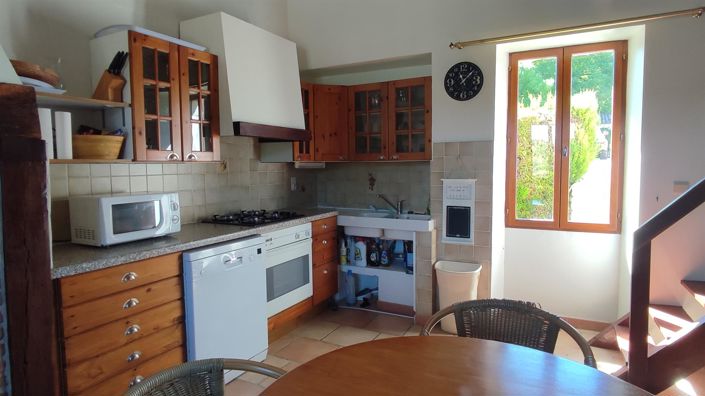 Image No.10-7 Bed House for sale