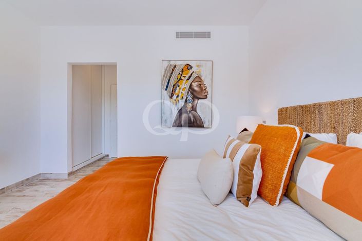 Image No.37-3 Bed House for sale