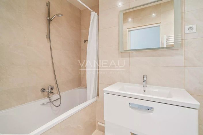 Image No.16-2 Bed Apartment for sale