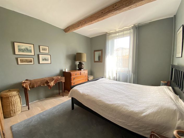 Image No.16-8 Bed House for sale